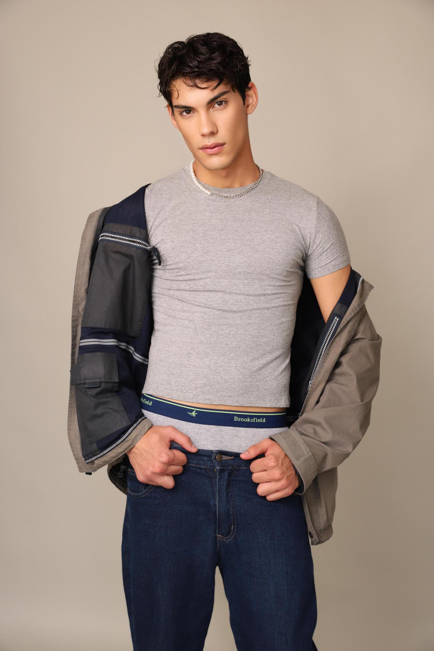 WhatsApp Image 2024-10-28 at 20.46.26 (3).jpg