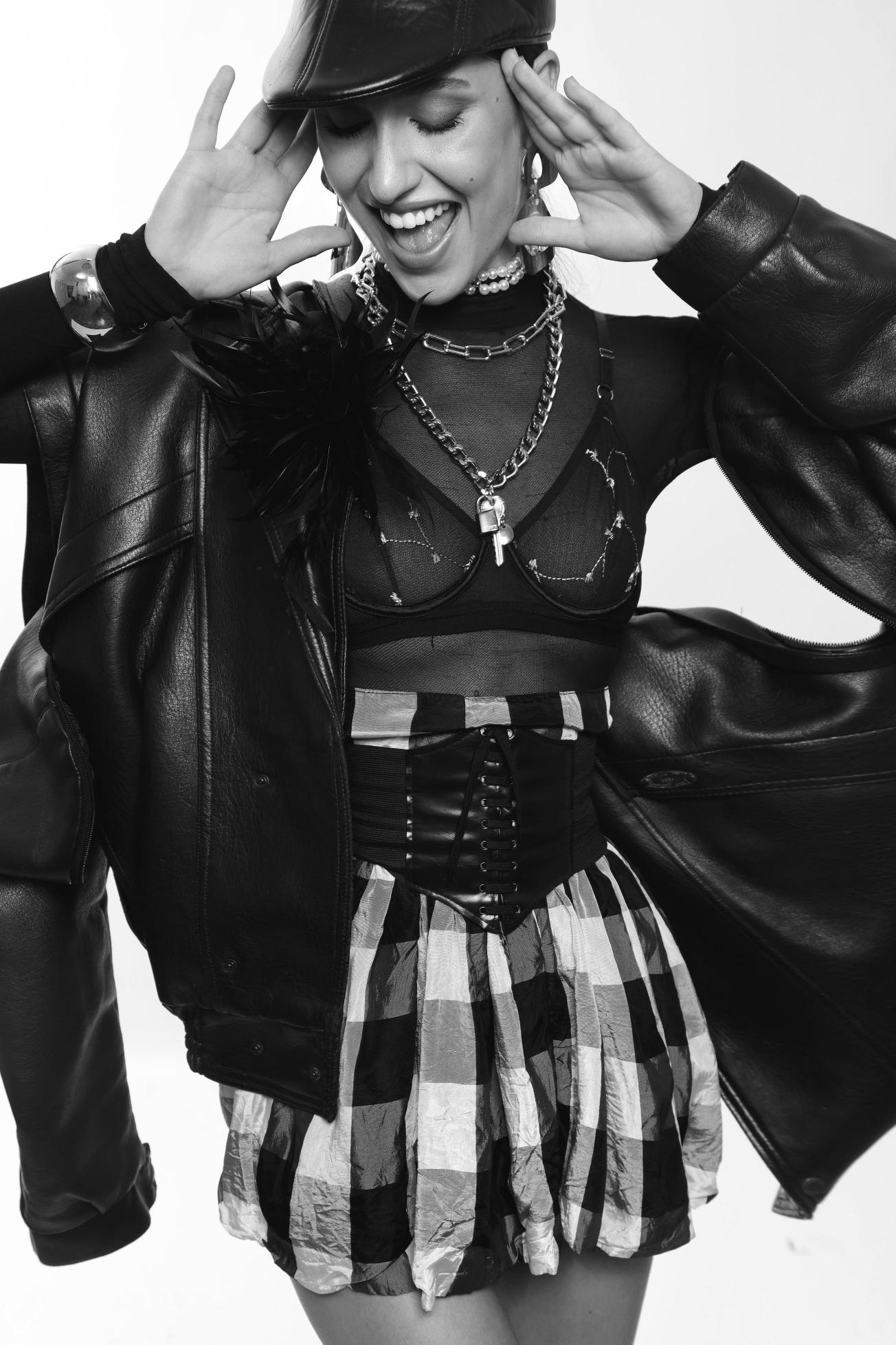 DANIELLA BAESSE (6).jpg